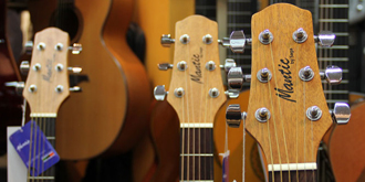 รีวิวกีตาร์โปร่งไฟฟ้า Mantic AM1CE